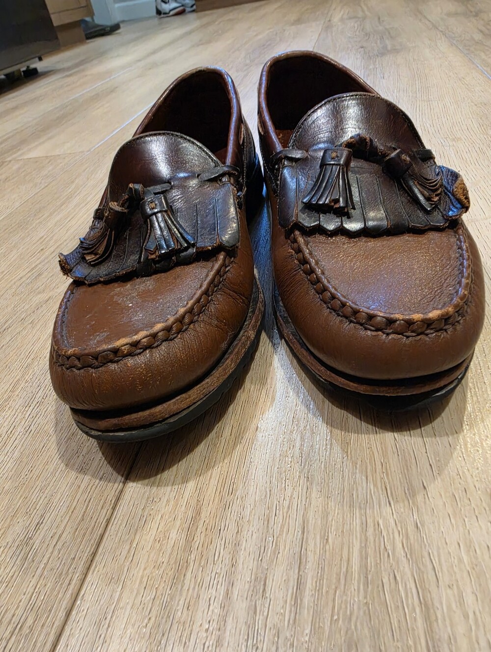 Allen Edmonds Men’s 9.5 B Brown Leather Kiltie Tassel Loafers 28057 - Picture 3 of 6